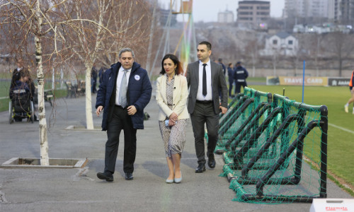 ԿԳՄՍ նախարարը ներկա է եղել ֆուտբոլի Հայաստանի ազգային հավաքականի մարզմանը