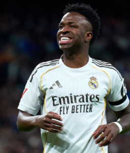 Արբելոան պատասխանել է Վինիսիուսի՝ Ռեալի հետ պայմանագրի երկարաձգման վերաբերյալ հարցին