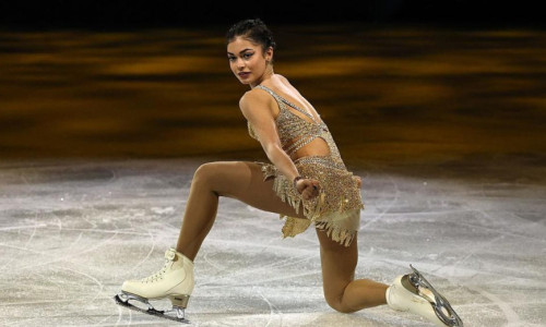 Ադելիա Պետրոսյանը հրաժարվել է շփվել լրագրողների հետ Մոսկվա վերադառնալուց հետո