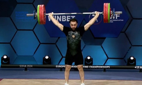 ԵԱ. Ռաֆիկ Հարությունյանի արդյունքը պոկում վարժությունից հետո