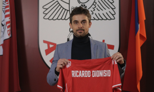 Արարատը նոր գլխավոր մարզիչ ունի