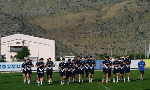 Հայաստանի հավաքականը վերջին մարզումն է անցկացրել Չեռնոգորիայի դեմ խաղից առաջ (ֆոտո, վիդեո)