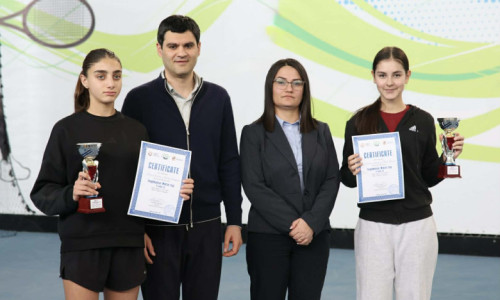Մարիա Ազիզյանն ու Քրիստինա Զախարյանը` Ծաղկաձորում կայացած Tennis Europe-ի Մ16 մրցաշարի հաղթող