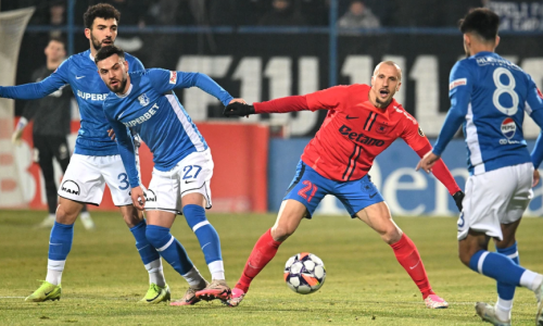 Ֆարուլը կամային հաղթանակ տարավ գործող չեմպիոնի նկատմամբ․ Գրիգորյանը մասնակցեց խաղին (տեսանյութ)