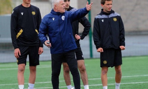 Հայաստանի Մ-17 հավաքականը սկսում է մարզական հավաքը