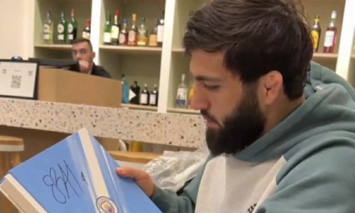 Էրլինգ Հոլանդի նվերն Արման Ծառուկյանին․ ՏԵՍԱՆՅՈՒԹ