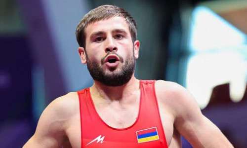 Ըմբշամարտի Մ23 ԵԱ. Վիգեն Նազարյանն ու Արայիկ Թոփալյանը՝ բրոնզե մեդալակիրներ