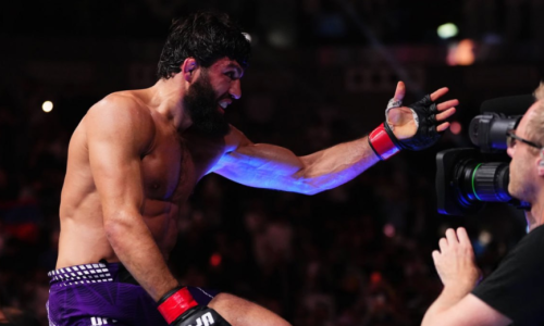 Արման Ծառուկյանը խեղդող հնարքով հաղթեց Դոհայի երեկոյի գլխավոր մենամարտում (տեսանյութ)