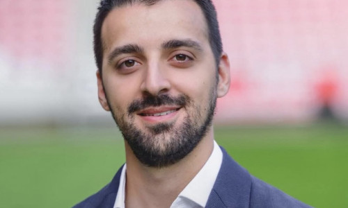 Նոան նոր մարզական տնօրեն ունի