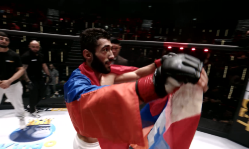 Hype Fighting. Արցախցի Դավիթ Խաչատուրյանը խեղդող հնարքով հաղթեց 1-ին ռաունդում