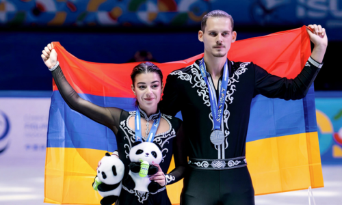 Ակոպովա-Ռախմանին զույգը գեղեցիկ ելույթով որակավորվեց ազատ ծրագրի համար (տեսանյութ)