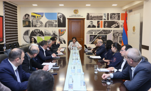 Ավելի քան 40 երկրի շուրջ 400 մարզիկ և մարզիչ. քննարկվել են հրաձգության ԵԱ-ի մանրամասները