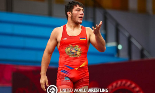 Ըմբշամարտի Մ23 ԵԱ. Հայաստանի երկու ներկայացուցիչ դուրս եկավ եզրափակիչ 