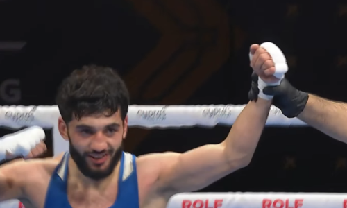 Արթուր Բազեյանը վստահ հաղթանակով դուրս եկավ ԱԱ-ի քառորդ եզրափակիչ