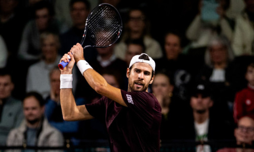 Կարեն Խաչանովը Ռոտերդամում մեկնարկեց կամային հաղթանակով