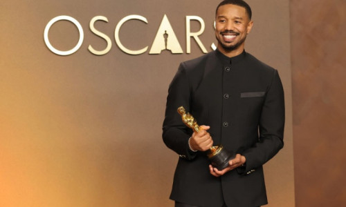 Մայքլ Բ. Ջորդանը դարձել է ԱՊԼ ակումբի առաջին համասեփականատերը, որն արժանացել է Օսկարի