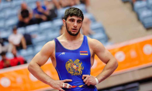 Ըմբշամարտի Մ23 ԵԱ. Վիգեն Նազարյանը պարտվել է մեկնարկում