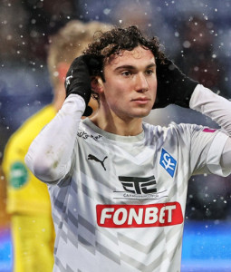 Կովալենկոն հավաքում է անհրաժեշտ փաստաթղթերը՝ ՀՀ քաղաքացիություն ստանալու նպատակով