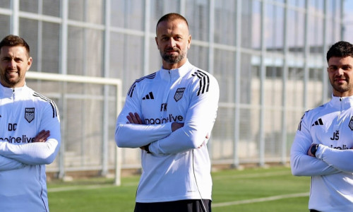 Համալրումներ Նոայի մարզչական շտաբում