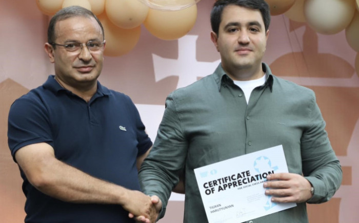 Հայ մարզիչները ՖԻԴԵ-ի կողմից արժանացել են Շախմատի հանրայնացման մրցանակի