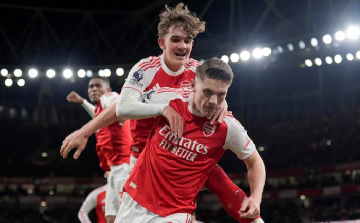 Խելահեղ վերջաբան Էմիրեյթսում․ Արսենալը խաղավերջում հաղթեց Էվերթոնին․ Չելսին զիջեց Նյուքասլին (տեսանյութ)