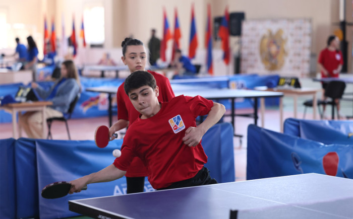 Չարենցավանում կայացել է ՀՀ վարչապետի գավաթ սեղանի թենիսի սիրողական մրցաշարի եզրափակիչ փուլը