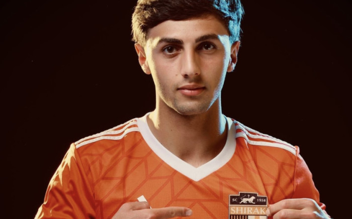 Մհեր Թառլոյանը վերադարձել է Շիրակ