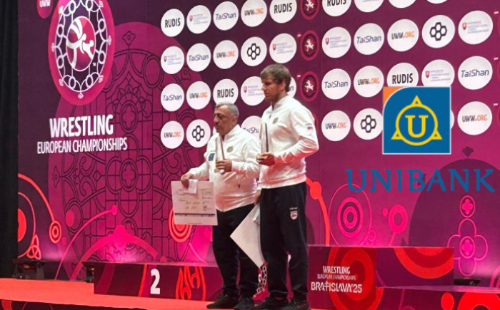 Արթուր Ալեքսանյանն ու Արմեն Բաբալարյանը ստացել են Եվրոպայի լավագույնների մրցանակը