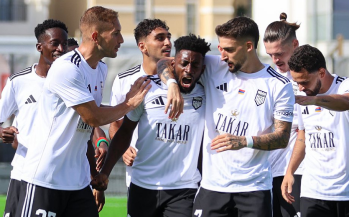 Նոա-Լինքոլն Ռեդ Իմփս․ Մեկնարկային կազմեր․ Ուղիղ եթեր