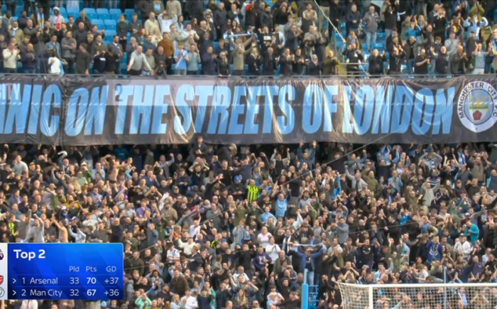 Ման․ Սիթիի երկրպագուները ծաղրական պաստառ են պազրել Արսենալին հաղթելուց հետո