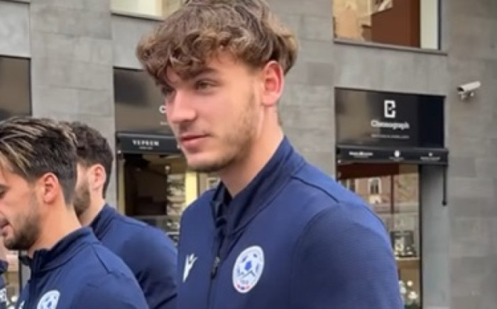 Հայաստանի հավաքականի ֆուտբոլիստների զբոսանքը Երևանում. տեսանյութ