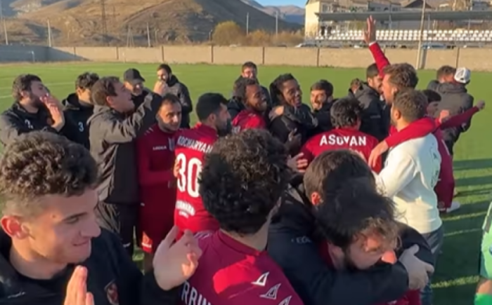 Գերդրամատիկ խաղ Առաջին խմբում․ Հայքը 0։3 հաշվով պարտվելուց հետո հաղթել է Անդրանիկին (տեսանյութ)