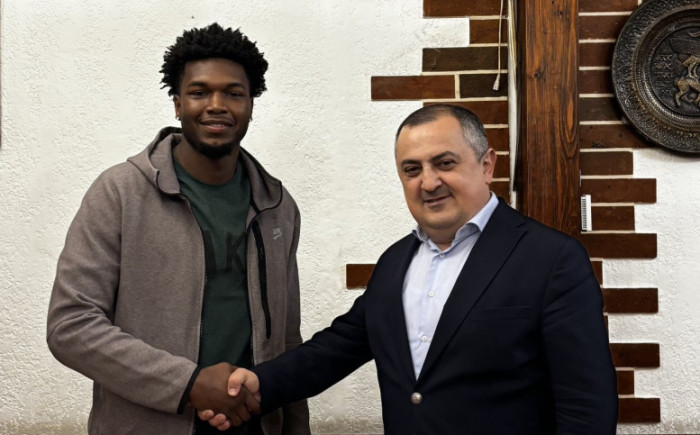 Ուրարտու բասկետբոլային ակումբը ներկայացրել է ամերիկացի նորեկներին