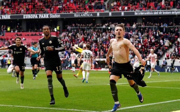 Բավարիան, պարտվելով 2 գնդակի տարբերությամբ, հաղթանակի հասավ՝ խաղավերջում խփելով 3 գոլ․ Բայերը 6 գոլ խփեց (տեսանյութ)