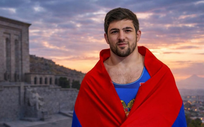 Ըմբշամարտի ԵԱ. Հայկ Խլոյանը պարտվեց սփոփիչ գոտեմարտում և լքեց պայքարը