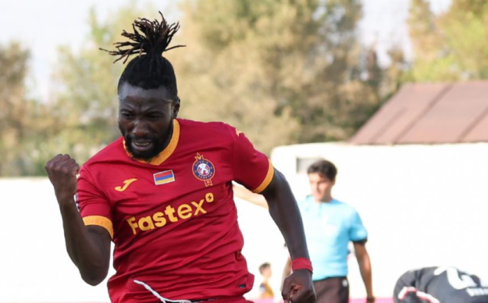 Փյունիկը հաղթեց Արարատին