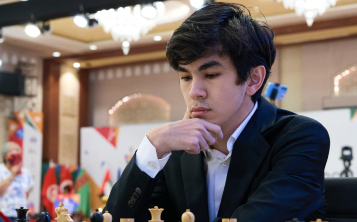 Ջավոխիր Սինդարովը ժամանակից շուտ դարձավ հավակնորդների մրցաշարի հաղթող ու կպայքարի աշխարհի չեմպիոնի կոչման համար