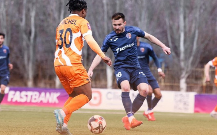 Ուրարտուն Չարենցավանում հաղթեց Վանին