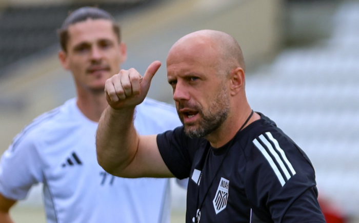 Նոա-Ֆերենցվարոշ․ Մեկնարկային կազմեր․ Ուղիղ եթեր