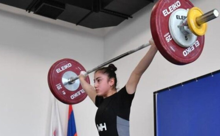 Շարունակվում է ծանրամարտի Հայաստանի առաջնությունը