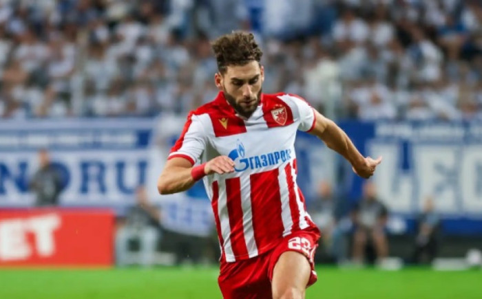 Ցրվենա Զվեզդան Նաիր Տիկնիզյանի հետ դուրս է եկել ՉԼ որակավորման փլեյ-օֆֆ փուլ