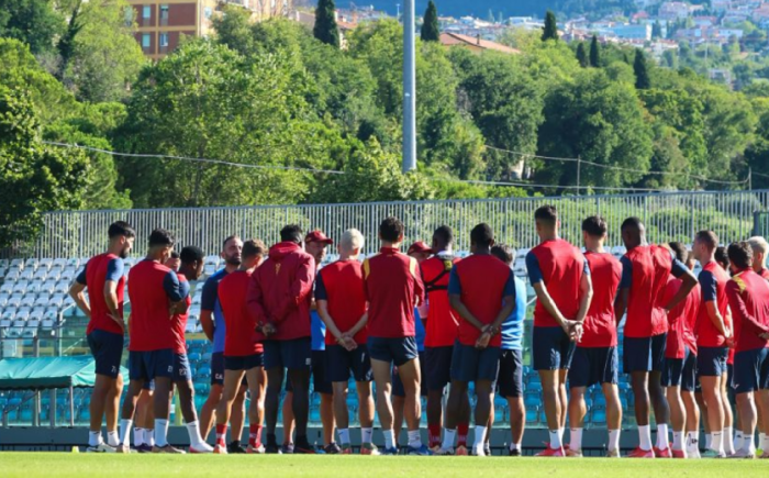 Տրե Ֆիորի-Փյունիկ․ Մեկնարկային կազմեր․ Ուղիղ եթեր