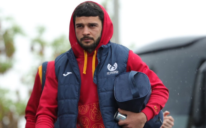 Փյունիկի մեկնարկային կազմը Վեստ Արմենիայի դեմ խաղում