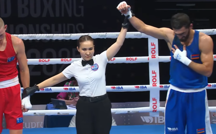 Բռնցքամարտի ԱԱ․ Արտուշ Հովհաննիսյանը ևս քառորդ եզրափակչում է