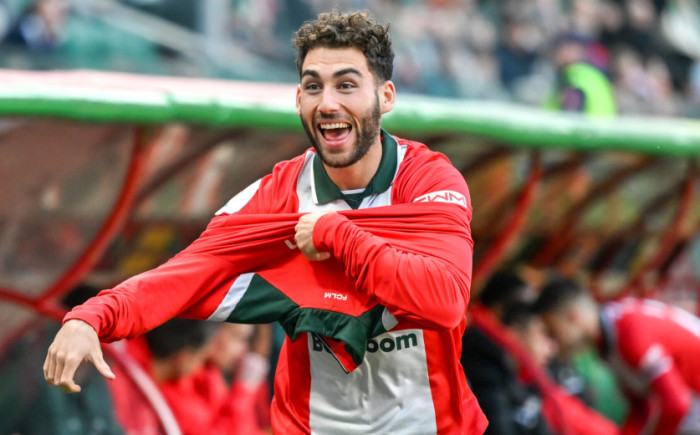 Նաիրը հիանալի ֆուտբոլիստ է և կարևոր մարդ մեր հանդերձարանում. Լոկոմոտիվի ֆուտբոլիստը՝ Տիկնիզյանի հեռանալու մասին