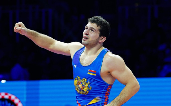 Ըմբշամարտի ԵԱ. Մալխաս Ամոյանը եզրափակչում է (տեսանյութ)