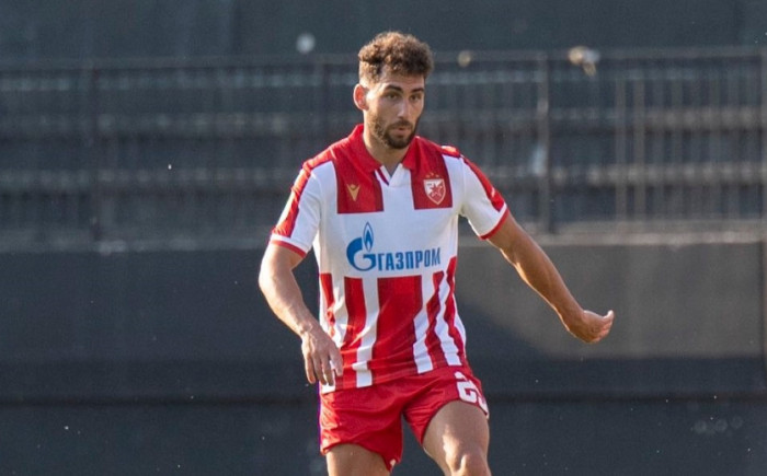 Նաիրը հիմա ապացուցելու փուլում է. Տիկնիզյանի կինը պատմել է Ցրվենա Զվեզդայում ֆուտբոլիստի ադապտացիայի մասին