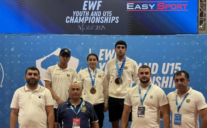 Ծանրամարտի պատանիների ԵԱ․ Ռաֆիկ Դարմոյանը և Նատալյա Սարգսյանը՝ բրոնզե մեդալակիրներ