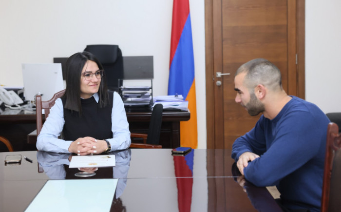 ԿԳՄՍ նախարարի տեղակալն ընդունել է բռնցքամարտի WBL, WBF և WBO վարկածով աշխարհի չեմպիոն Յուրի Սաքունցին