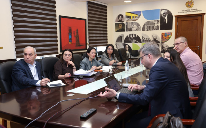 Քննարկվել են Իջևանի և Վանաձորի՝ UEFA-ի 4-րդ կատեգորիայի մարզադաշտերի կառուցման հարցերը